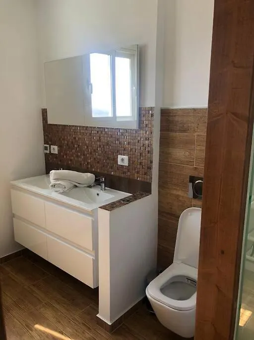 Gezellige Villa Met Prachtig Zicht En Zwembad Arona