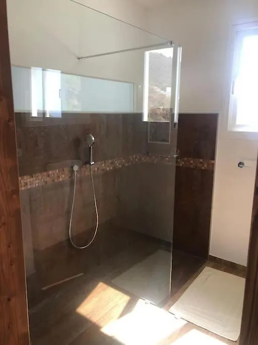 Gezellige Villa Met Prachtig Zicht En Zwembad Arona